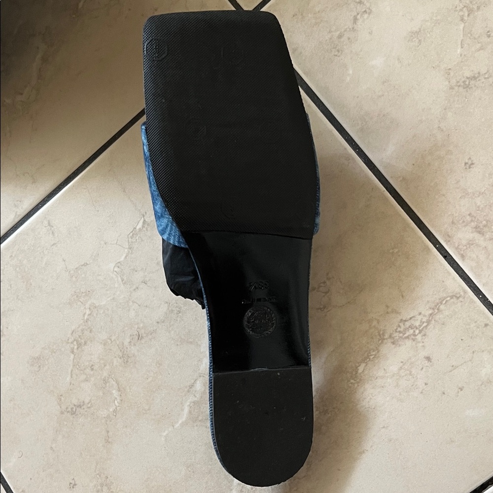 Versace Blue Denim sandals - Picture 5 of 5